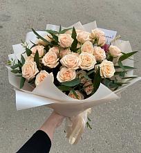 Букет Кремовые розы Латте в Похвистнево